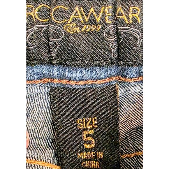 Rocawear Jeans Women's Size 5 Skinny Low Rise Embroidered Back Pockets - Picture 2 of 6